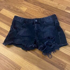 &Denim Women’s Black Ripped Jean Shorts Size 4